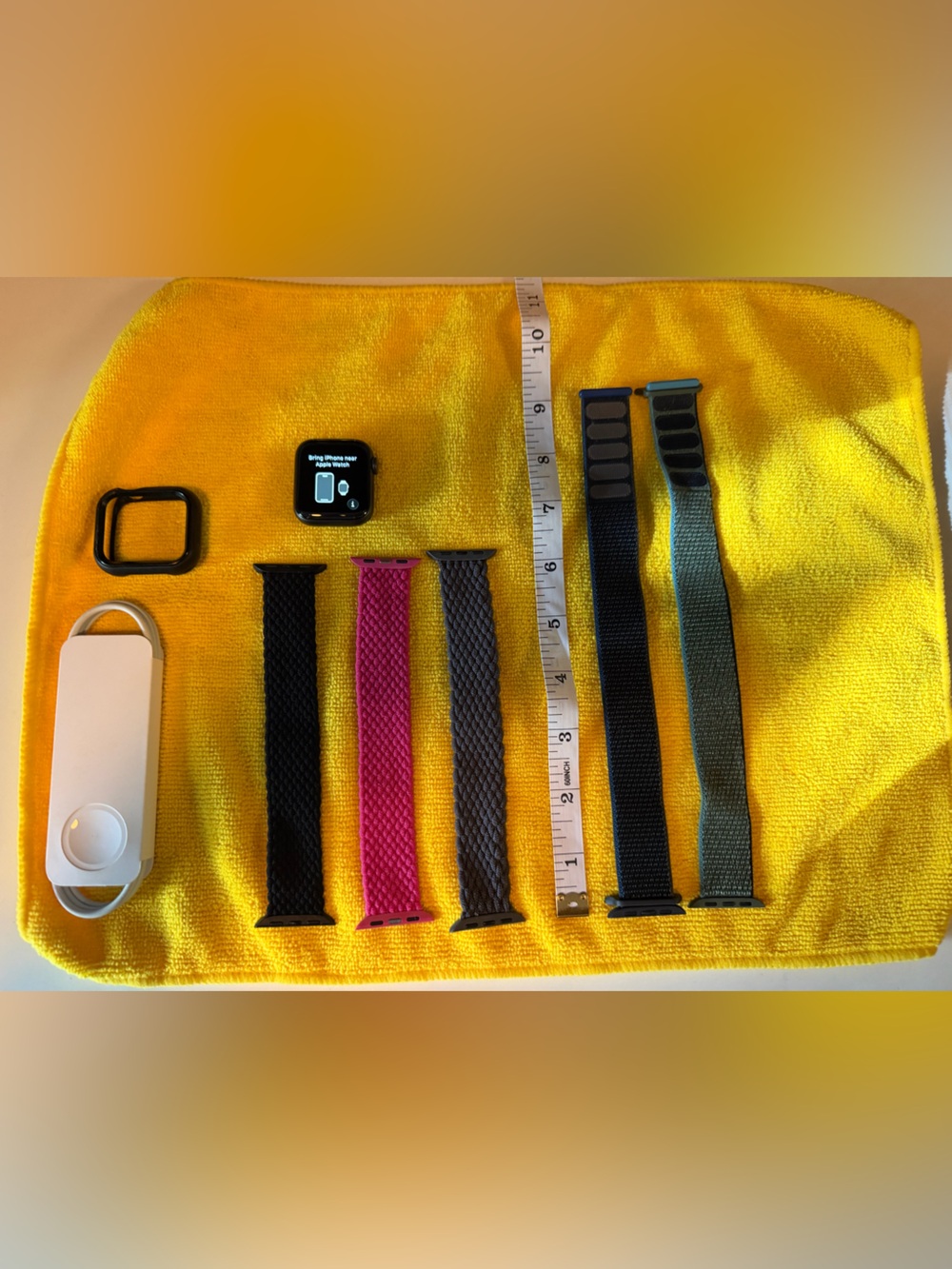 Apple Watch Series 6 40mm Accessory Set with Black, Pink, Gray, Green Bands